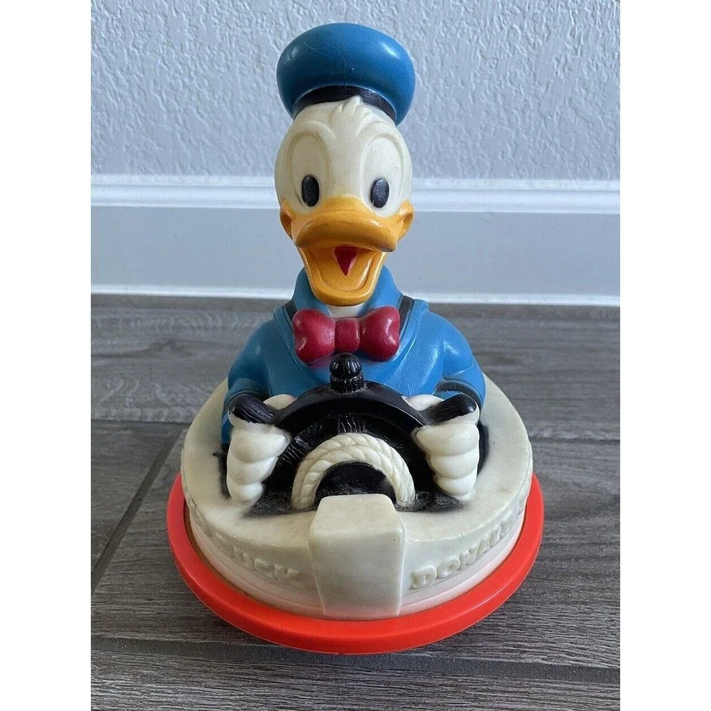 Vintage Captain Donald Duck 1976 Gabriel Ind Walt Disney Roly Poly Jingle Toy